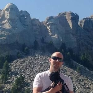 Meet your Posher, Bradley